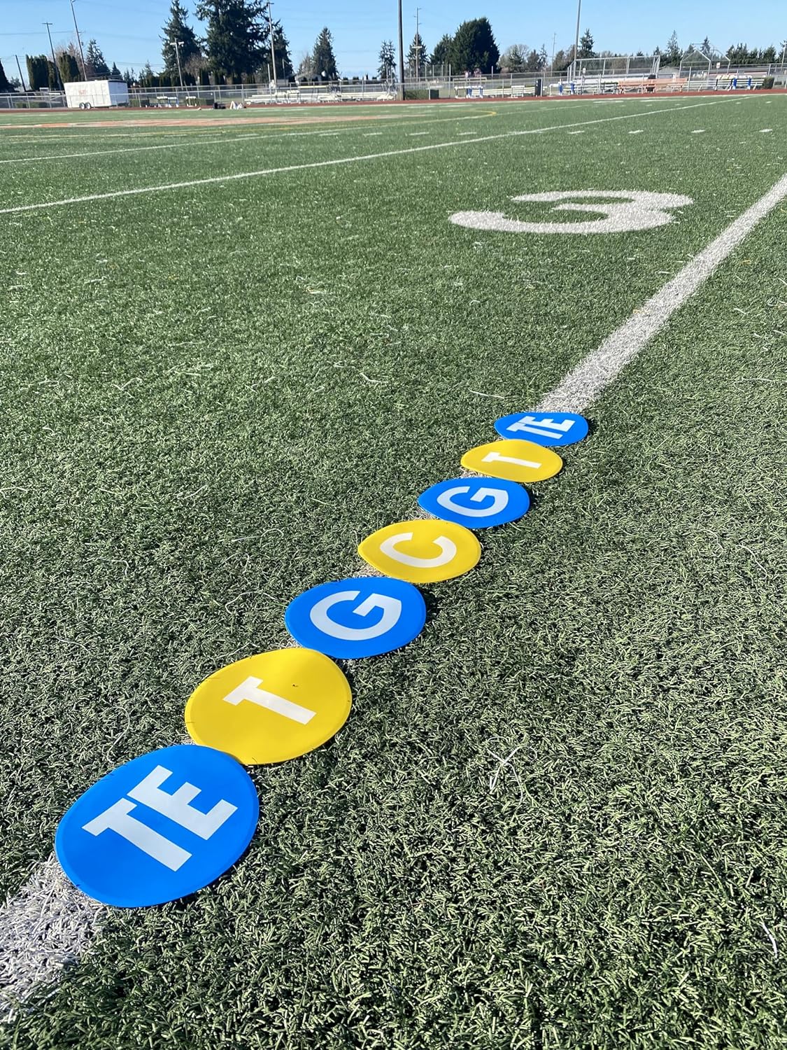 Football Lineman Split Markers-Teach Players Alignment-Offensive/Defensive Positions (Pack of 7)
